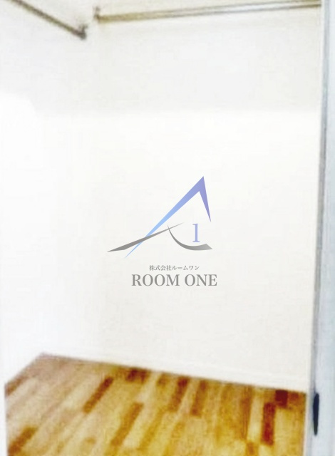 CASSIA錦糸町の収納|ウォークインクローゼットです。