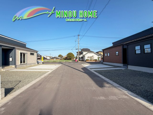 小城市牛津町乙柳-2期の外観|■■分譲地全体写真■■※左8号棟／右9号棟