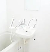 【洗面所】 | ドルフ | 洗面台です。