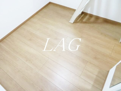 【居間・リビング】 | ソフィアパラソル | 洋室のお部屋です。