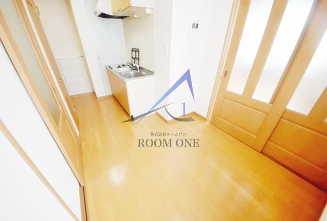 サン・リビオンの居間・リビング|洋室のお部屋です。