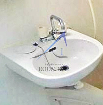 Amitie Ojikamiyaの洗面所|洗面台です。