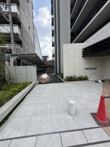 スワンズシティ大阪エスクレアのロビー