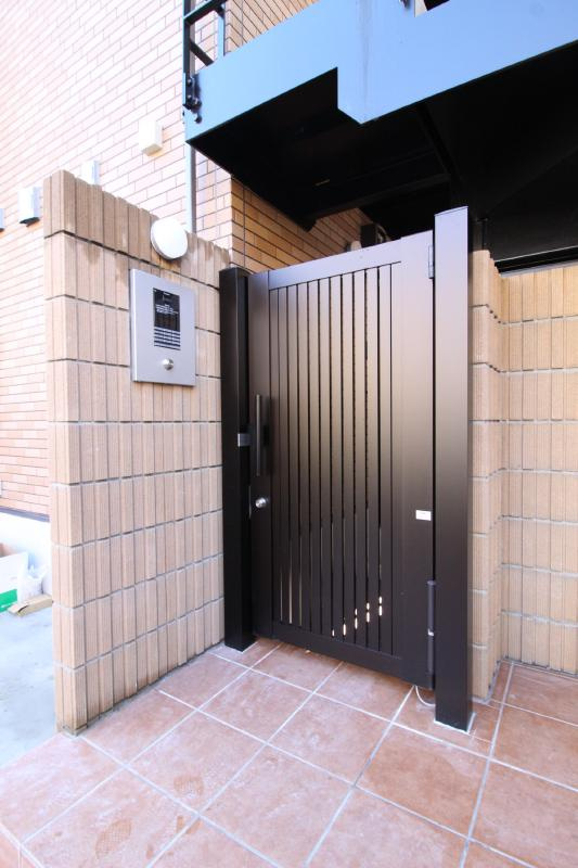 板橋区中台１丁目のアパートのエントランス|カメラ付きオートロック