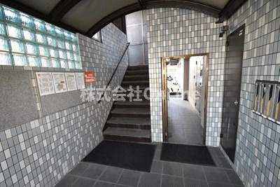 【エントランス】 | サンルミネ館