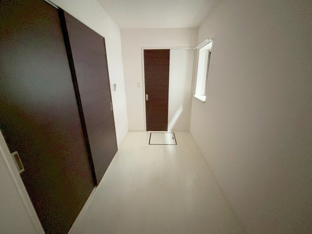 レジディア新大阪の洋室