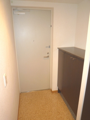 【玄関】 | ロサブリーズ本牧