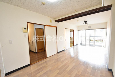 【居間・リビング】 | サクラコート高安