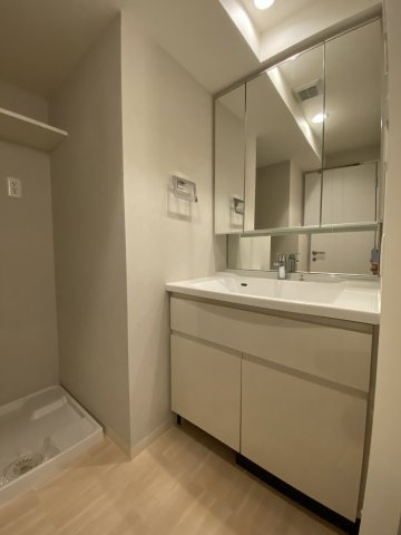 インプレストコア四谷坂町の洗面所