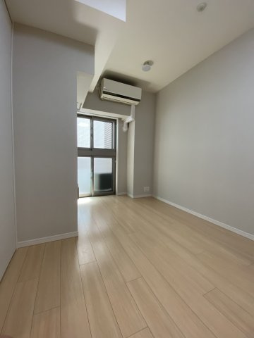 インプレストコア四谷坂町の居間・リビング