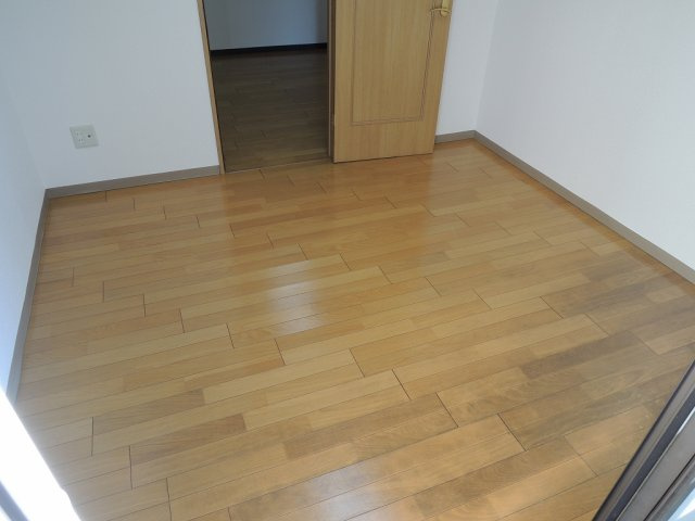 千石片岡ビルの子供部屋