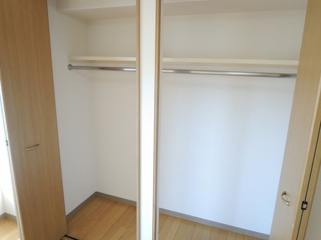 千石片岡ビルの収納