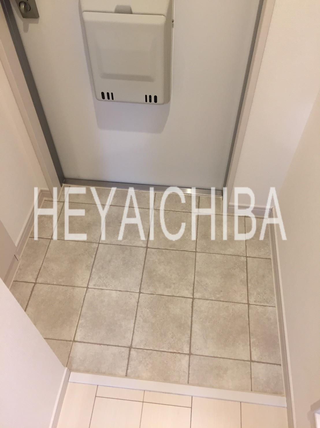 リブリ・MIMUⅢの玄関