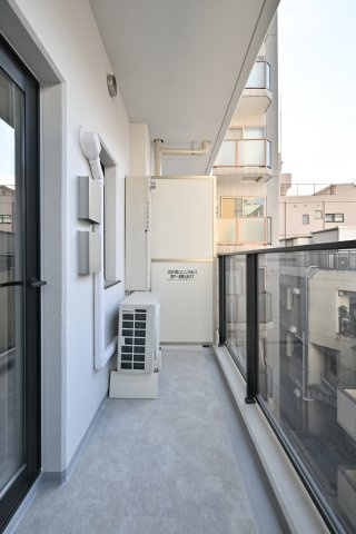 リビオメゾン西麻布のバルコニー