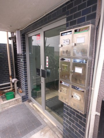 ユシマハイツの外観