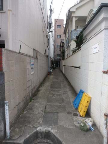 ユシマハイツの外観