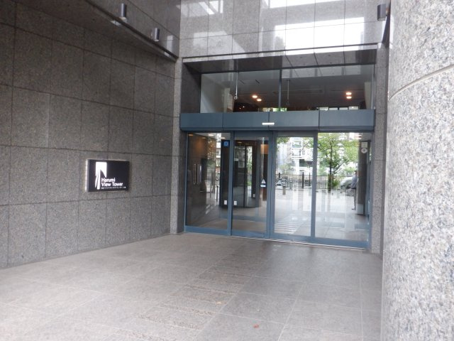 晴海アイランドトリトンスクエアビュータワーのエントランス