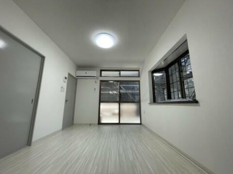 テラスラフォーレＷ１・２の洋室