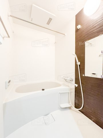 グランジュール大手町の浴室|追い焚き・浴室乾燥機付きのお風呂です♪