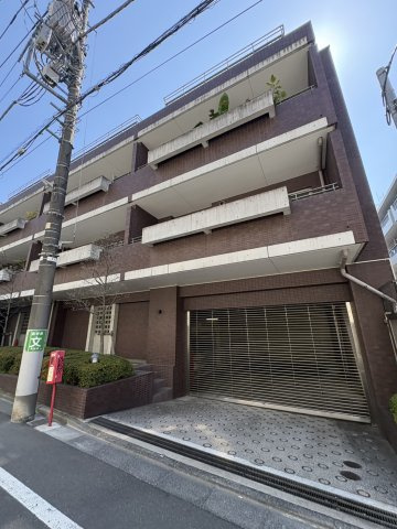 代々木デュープレックスの外観