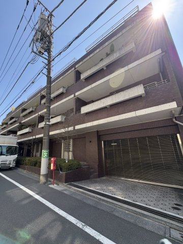 代々木デュープレックスの外観
