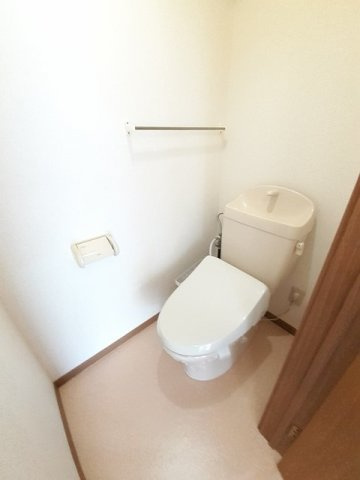 ベイスターＫのトイレ|清潔感のあるトイレです