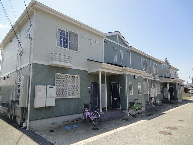 オーブリー鳴門　Ｂの外観|外観もきれいです