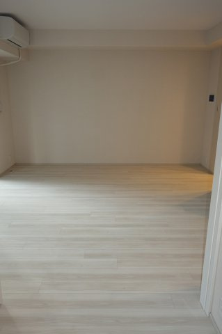 大宮スカイ＆スクエア ザ・レジデンスの居間・リビング