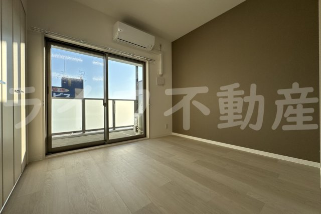 エグゼ大阪CITYオースティンの居間・リビング