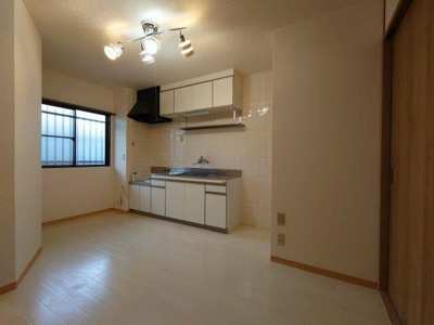 【居間・リビング】 | パインランドシティ