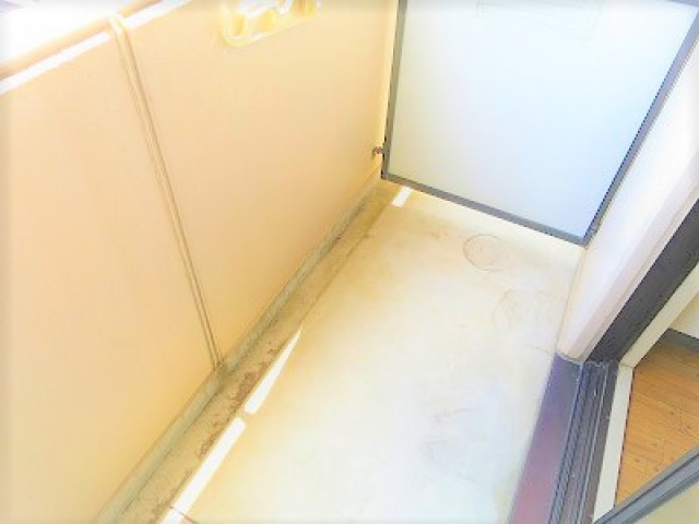 ジュネス宇品のバルコニー