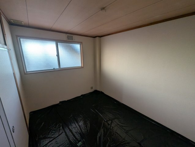 草野マンション８号館の和室