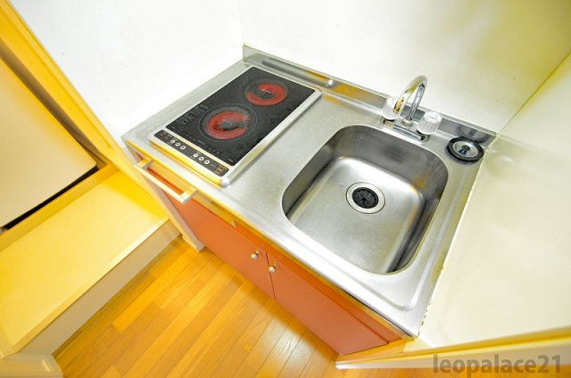 レオパレス板付東のキッチン|設備仕様は号室により異なる為、現況を優先します。