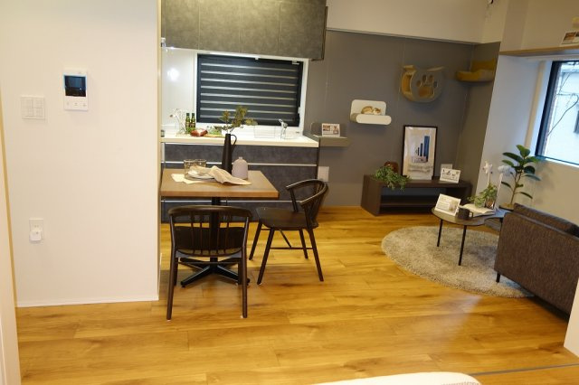 コスモリード日本橋水天宮の居間・リビング