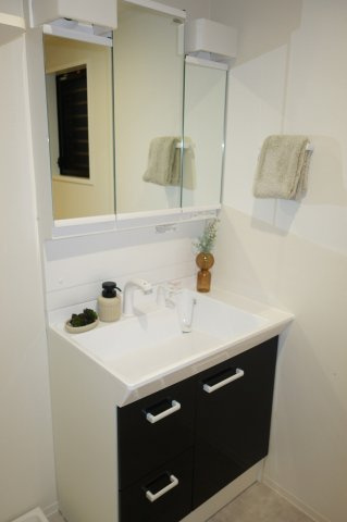 コスモリード日本橋水天宮の洗面所