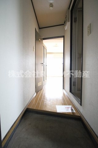 ロワイヤルヒルズ都城の玄関|シンプルで使いやすい玄関です