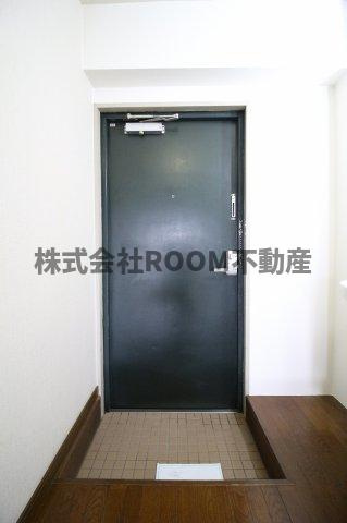 サンライズ都北の玄関