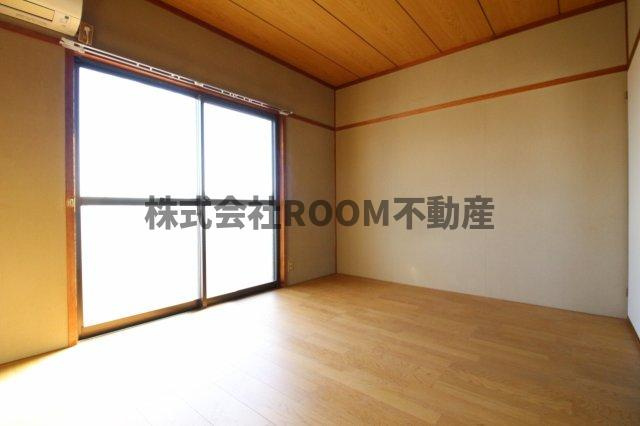 大王ハイツの寝室