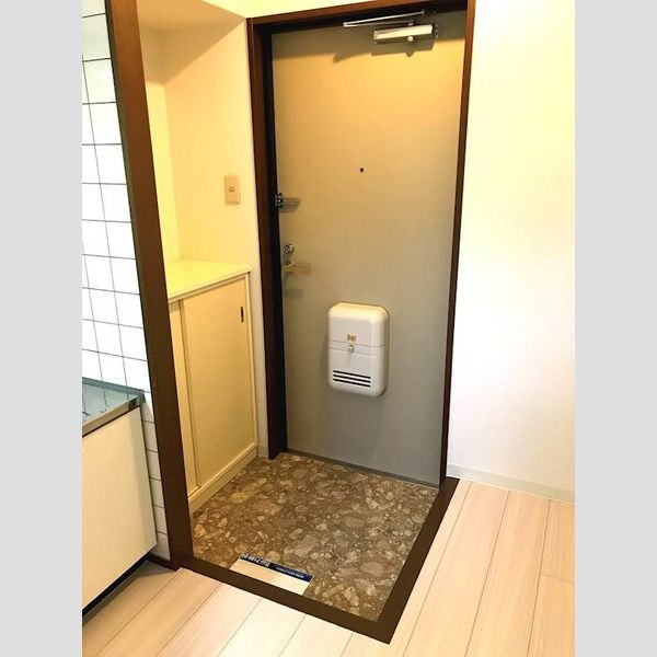 セピアコートの玄関