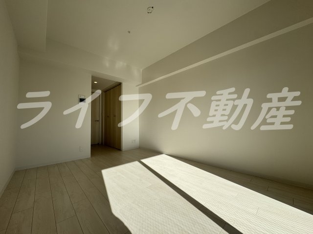 リヴェント玉造の内装|明るい室内です