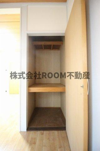 下沖ハイツの収納|ちょっとした収納スペースも充実しています