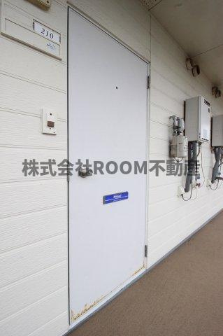 エレファントマンション8のエントランス|毎日通るエントランスはこのようになっています