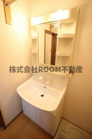 アイコーポ中原の独立洗面台