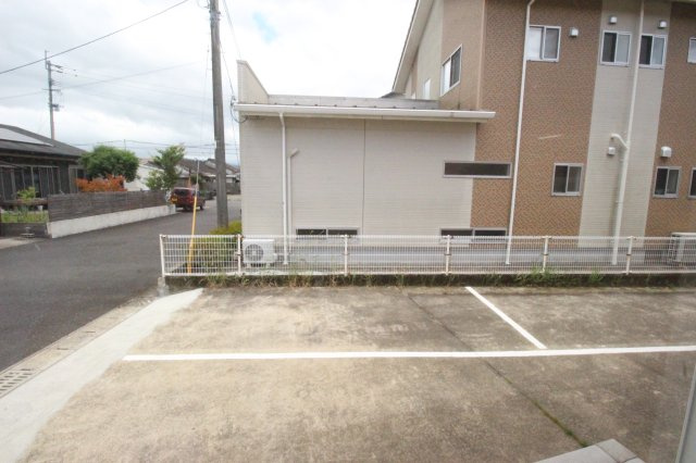 ゴールドⅠの駐車場