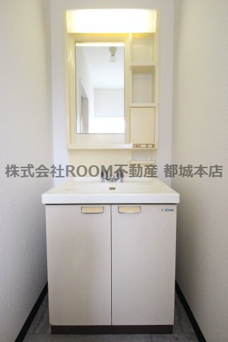 ゴールドⅠの独立洗面台