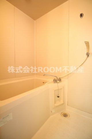 ベルハウスの浴室|コンパクトで使いやすいお風呂です