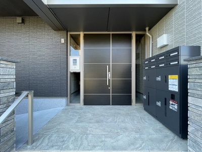 【その他共用部分】 | セントリビエ横浜都筑【SHM】 | エントランスはオートロック付！