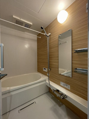 【浴室】 | セントリビエ横浜都筑【SHM】 | 追焚機能・浴室暖房乾燥機付きバスルームです♪物干しバーも付いているので雨の日のお洗濯も安心ですね☆