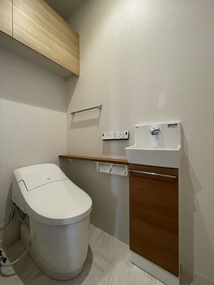 【トイレ】 | セントリビエ横浜都筑【SHM】 | 人気のシャワートイレ・バストイレ別！シャワートイレ必須という方も安心ですよね♪