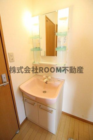 ラパン郡元の独立洗面台|独立洗面化粧台付き